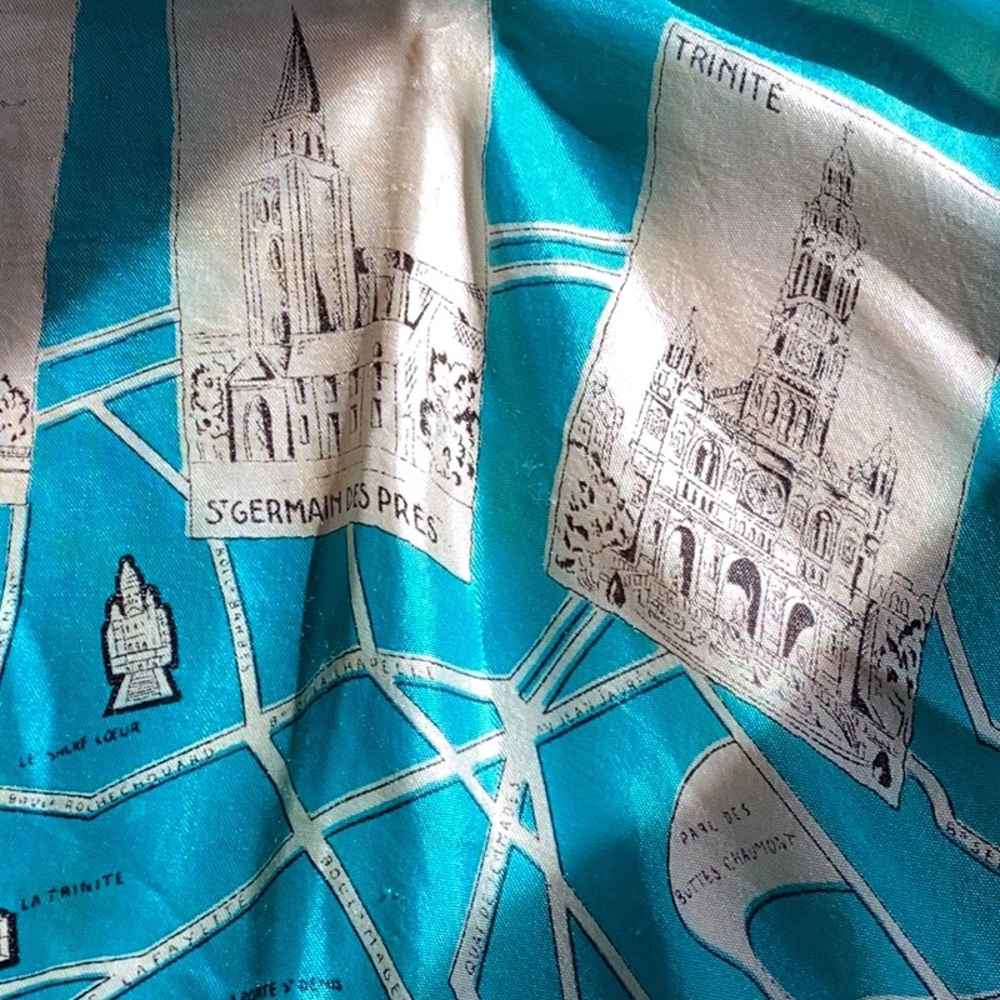 PARIS SILK SCARF Beautiful TURQUOISE & CREAM VINTAGE FIND VNPLVC - Picture 4 of 14